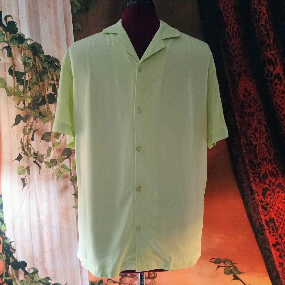 NWT: Forever 21 Men Sz Medium Light Green Woven Top Button Down Shirt